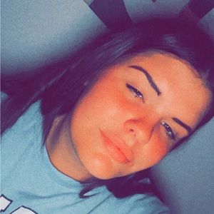 Meet your Posher, Tabatha